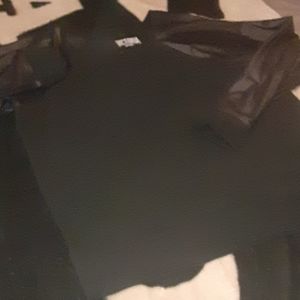 Victoria's Secret sport sweatshirt will be added to a bundle of vs lgs soon!